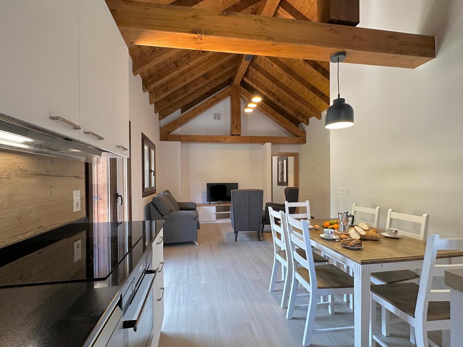 Apartamentos Rurales Ainariak Burgui Bagian luar foto